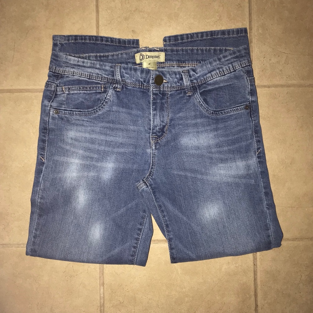 Democracy Slim Leg Low Rise Women’s Jeans Size 6